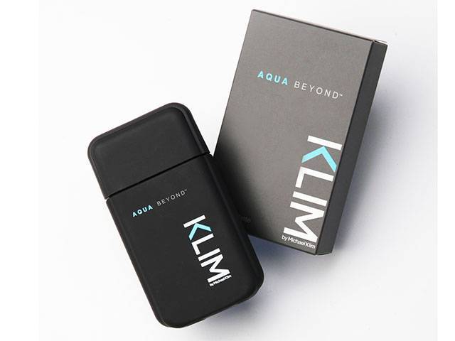Aqua Beyond: Deep Blue by Michael Klim