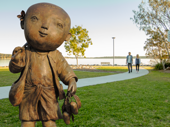 Creative LAKE Foreshore Outdoor Art Exhibition