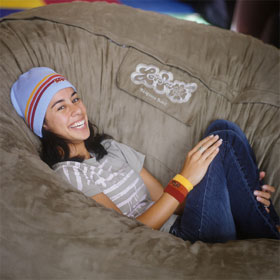 LoveSac invites you to feel the Love