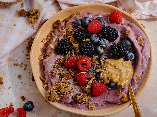 Low Sugar Smoothie Bowl