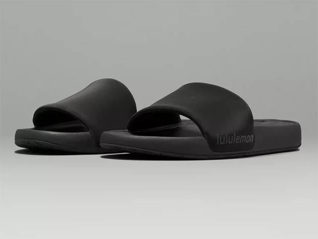 Lululemon Restfeel Slides