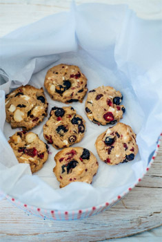 Macadamia Christmas Cookies