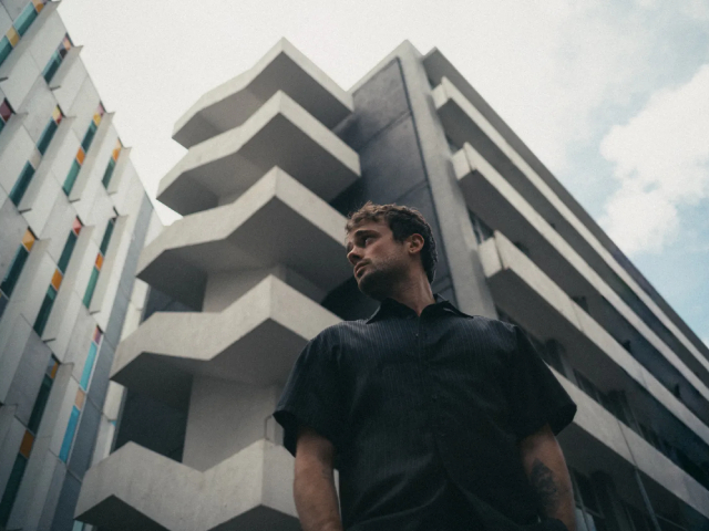 Macey Unveils Captivating New Single 'Clementine'