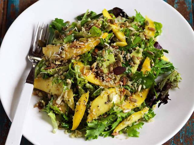 Mango Salad with seeds and quinoa Recipe