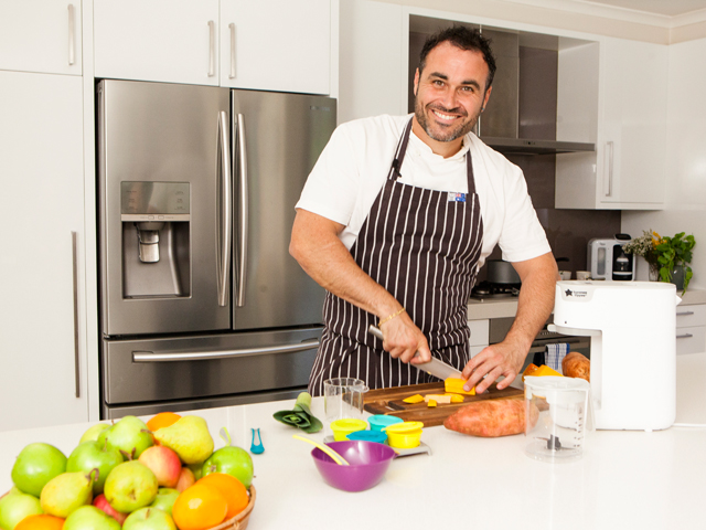 Miguel Maestre Baby Feeding Interview