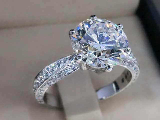 The Most Expensive Engagement Rings Worn By Women Female