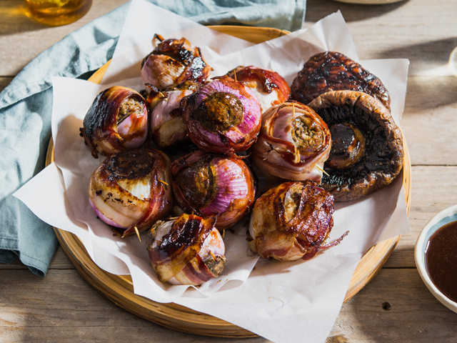 Mushroom BBQ Chicken Bombs