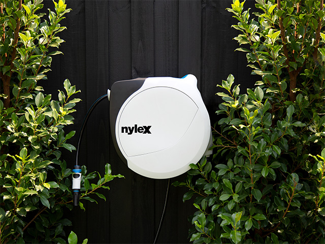 Nylex Retractable Hose Reel