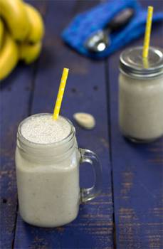 Old Fashioned Banana Milkshake