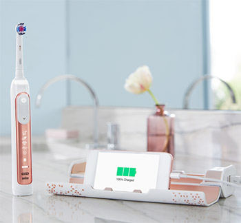 Win an Oral-B GENIUS in Rose Gold