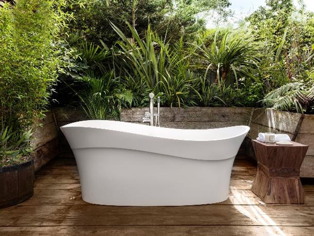 Create the Perfect Summer Haven with an Outdoor Bath