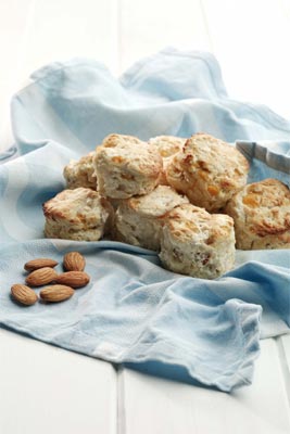 Peach and almond scones