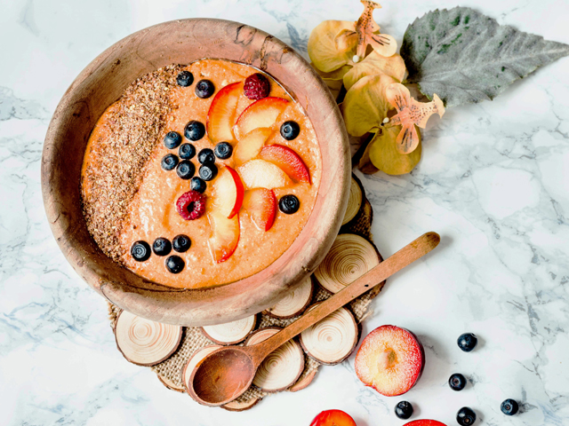 Peach Smoothie Bowl