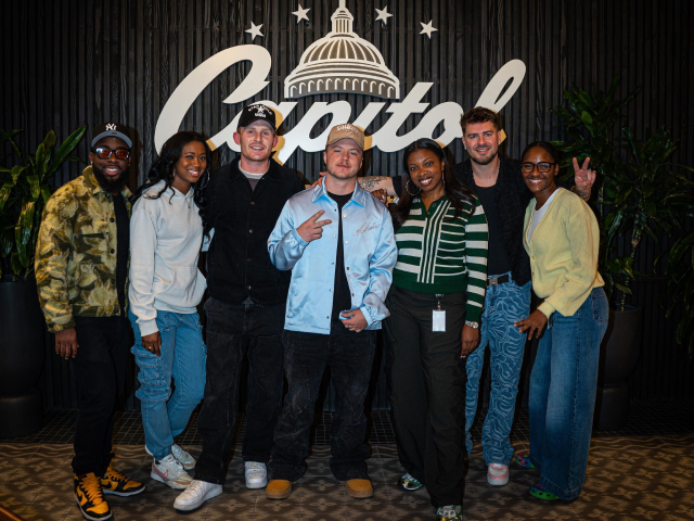 Singer-Songwriter Peech. Signs to Tamla Records & Capitol CMG