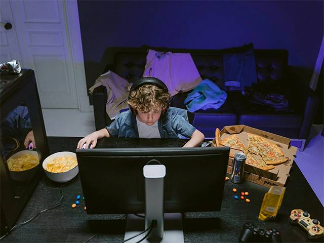 How to help your kids benefit from online gaming