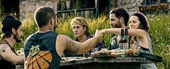 Point Break Movie starring Edgar Ramirez, Luke Bracey, and Teresa Palmer