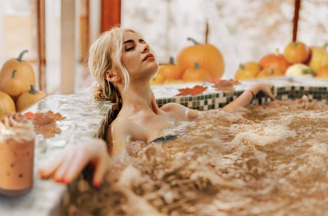 Pumpkin Spice Latte Hot Tub