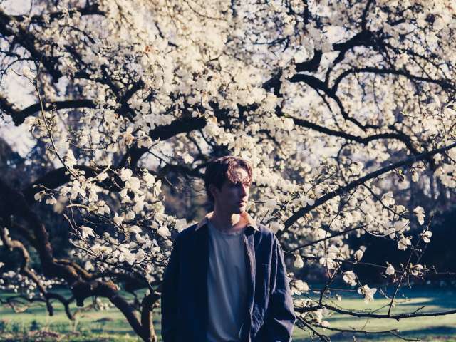 Riley Pearce Shares New Album 'The Weight Of Our Dreaming' + Video for New Single 'Headstone'