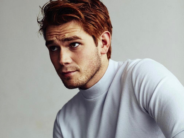 KJ Apa at Oz Comic-Con Sydney