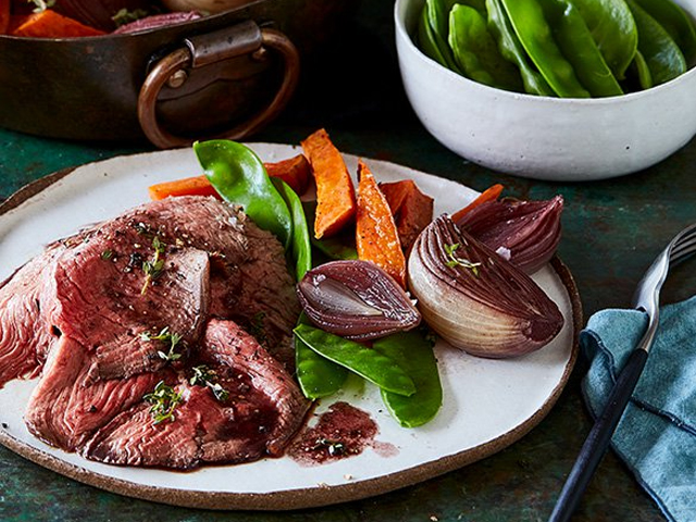 Roast Bolar Blade Beef with Mustard and Red Wine