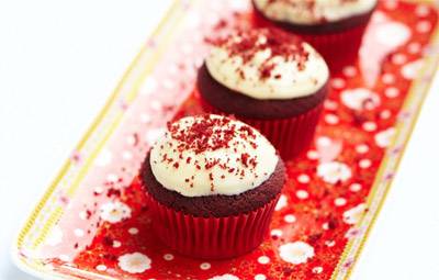 Rose Red Velvet Cupcakes