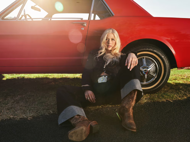 Sara Berki Releases Highly Anticipated EP 'In The Neon'