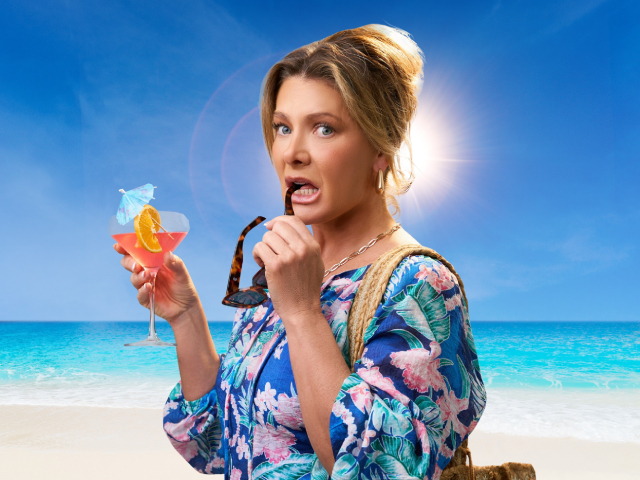 Shirley Valentine starring Natalie Bassingthwaighte Heads to Sydney and Brisbane
