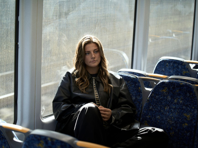 Sidney Shares New Single 'Long Haul'; Debut EP 'What If It Ends?' Out Soon