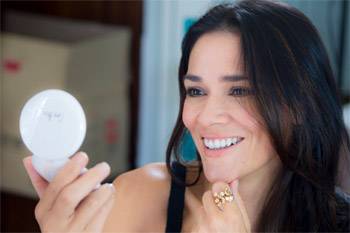 Simone Kessell Ere Perez Natural Cosmetics Interview
