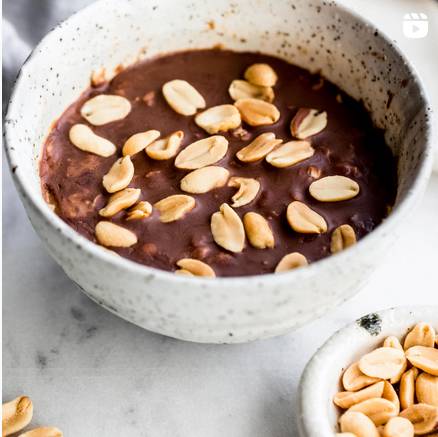 Healthy Snickers Overnight Oats