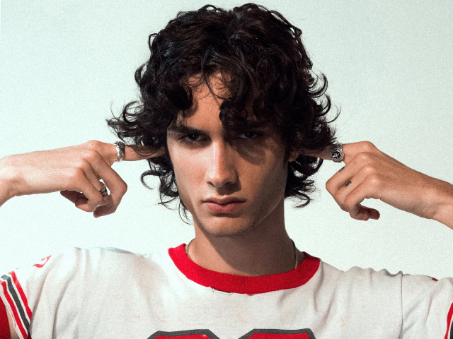 Sombr Releases Debut Album 'I Barely Know Her' + Sold Out Australian Tour