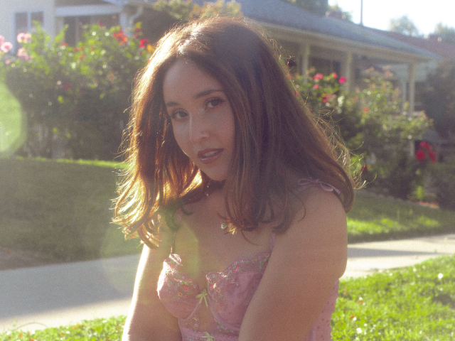 Sophia Kaloustian's Introspectively Heartfelt Debut EP 