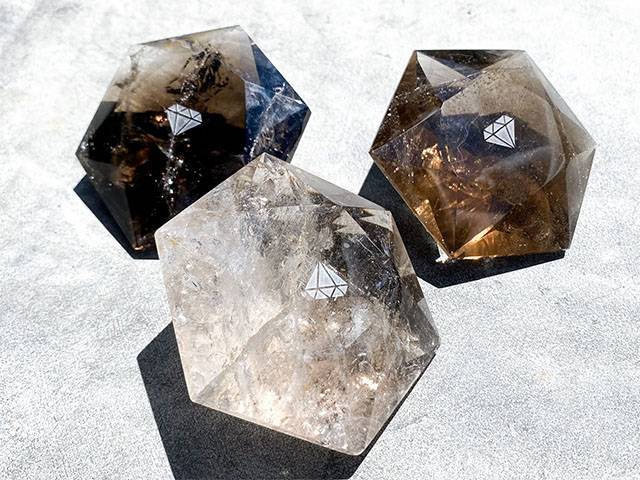 Ashy Diamond Smokey Quartz Crystal for Health