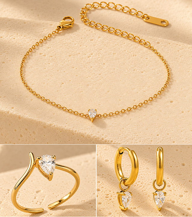 Win a Sundrop Set by Golden Hour Jewellery