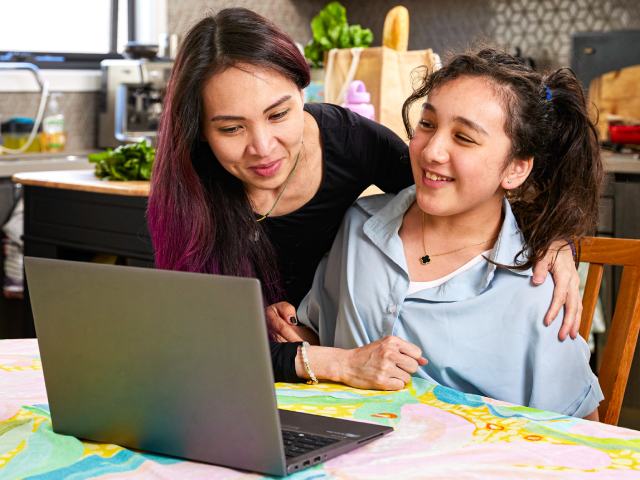 Leading Women's Health Organisation Urges Parents to Start Period Conversations Earlier