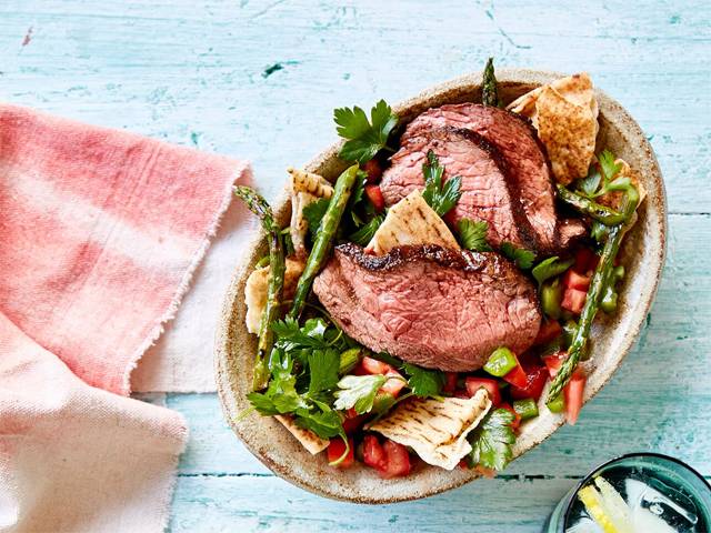 Tangy Parsley and Lemon Beef Fattoush Salad