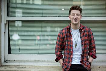 Taylor Henderson Burnt Letters Debuts at #1 On ARIA Album Chart
