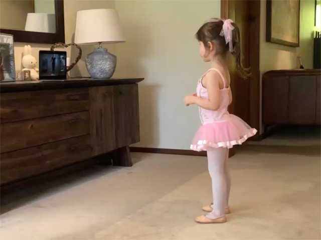 Tiny Tutu Ballerinas Online