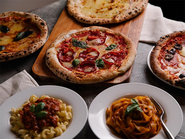 Tremila Pizza, Pasta & DIY Cannoli