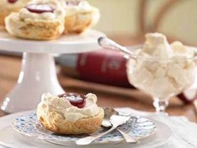 Vanilla Bean Scones with Ginger Cream