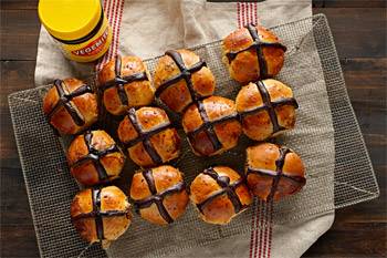 Vegemite and Cheese Hot Cross Buns