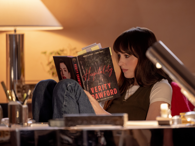 Verity - Anne Hathaway, Dakota Johnson & Josh Hartnett