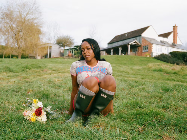 Rachel Chinouriri Shares New Single 'What A Life'