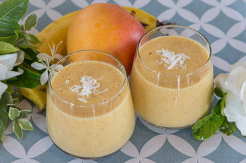 Mango and Banana Smoothie