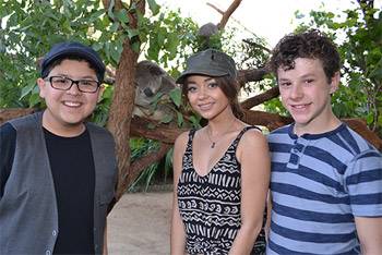 Modern Family Meets Aussie Animal Family at WILD LIFE Sydney Zoo
