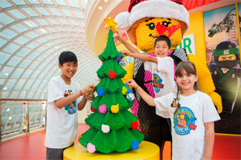 LEGOLAND Discovery Centre's inaugural Christmas Bricktacular Experience