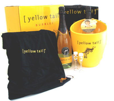 New [yellow tail]® BUBBLES time to play!