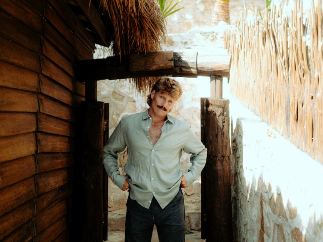 Ziggy Alberts Shares Cover of The Proclaimers Classic 'I'm Gonna Be (500 Miles)'