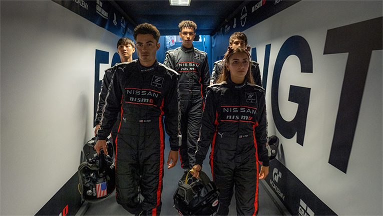 Gran Turismo - DVD + Digital : David Harbour, Orlando Bloom, Archie Madekwe, Darren Barnet, Geri Halliwell: Movies & TV
